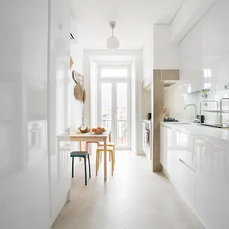 Principe Real Beautiful View 3 Bedrooms Flat! *