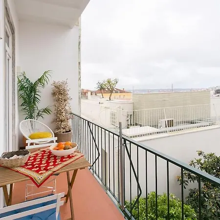 דירה Principe Real Great View With 3 Bdr And Wi-fi! ליסבון