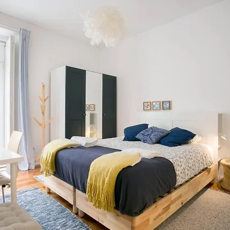 Апартаменты Principe Real Beautiful View 3 Bedrooms Flat! *