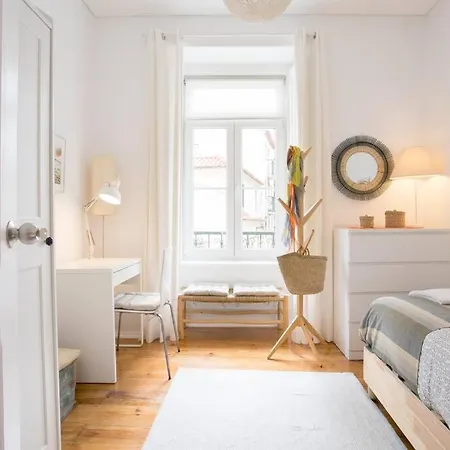 Апартаменты Principe Real Beautiful View 3 Bedrooms Flat!